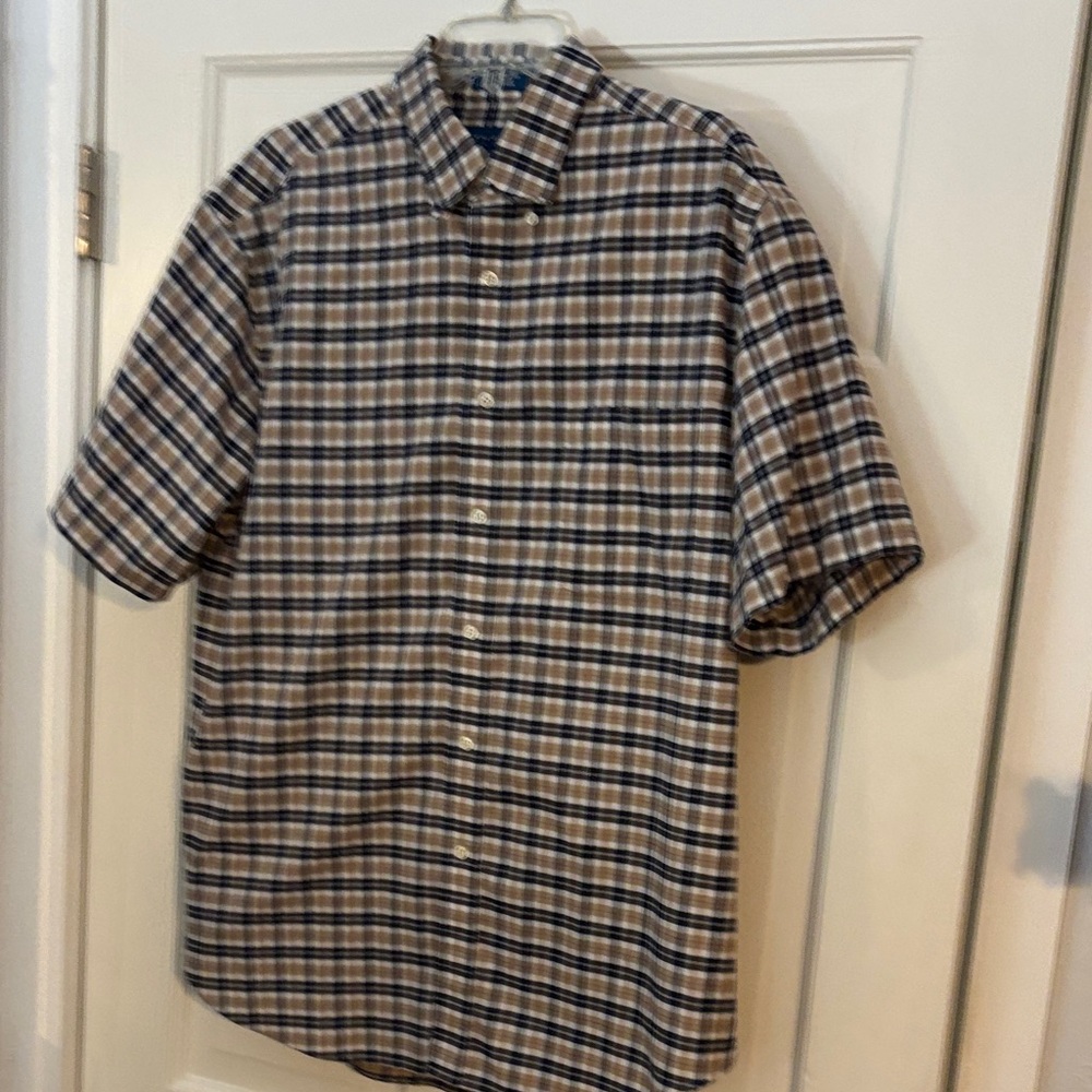 Towncraft Blue and Tan Plaid Button Down Shirt